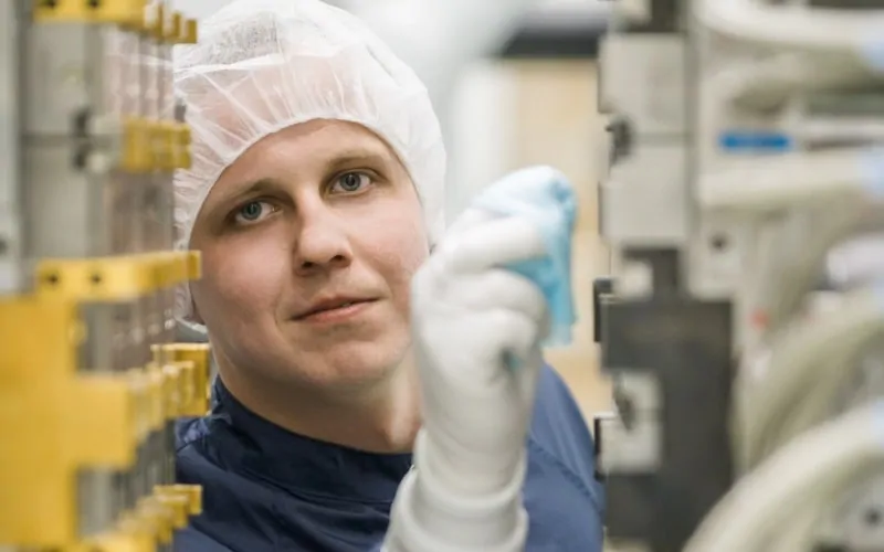 Strojní mechanik/čka  se zaměřením na obsluhu lisů pro vstřikování plastů